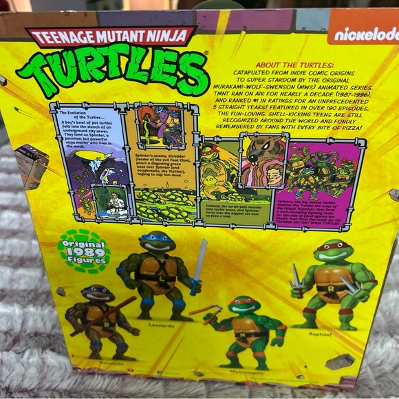 Nickelodeon Teenage Mutant Ninja Turtle Leonardo Original
1989 Figure - Picture 3 of 4